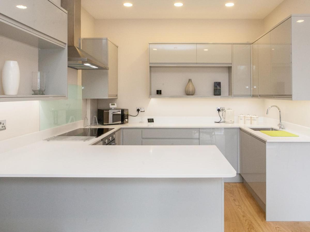 Pass The Keys - Spacious Flat With Private Sun Terrace In South East Londýn Exteriér fotografie